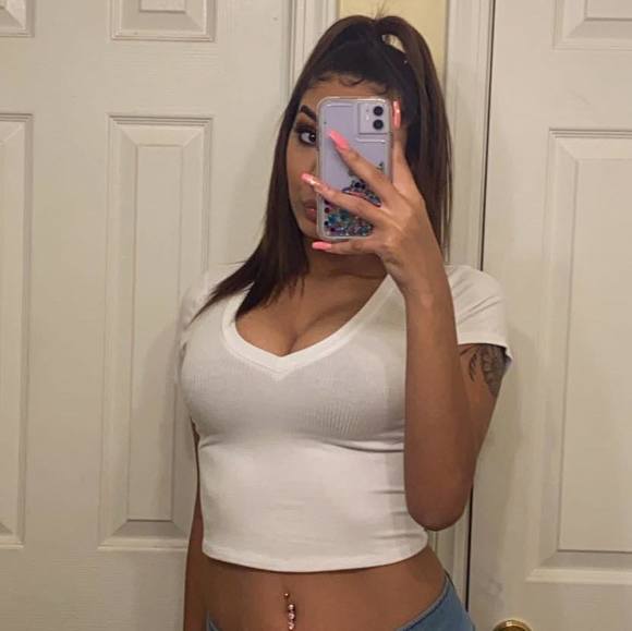 Meet your Posher, Mikaya - Picture 1 of 1